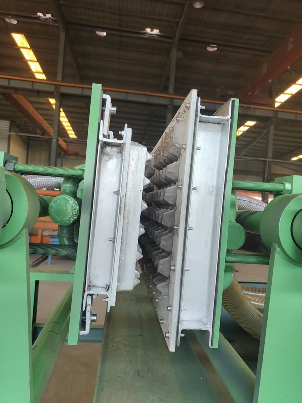 Mesin Pembuat Baki Telur Kertas Mesin Pembuat Karton Telur Bahan Kertas Limbah Dengan Cetakan Aluminium