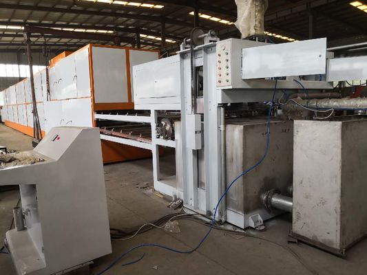 Lini produksi baki telur mesin cetak pulp daur ulang kertas bekas otomatis penuh